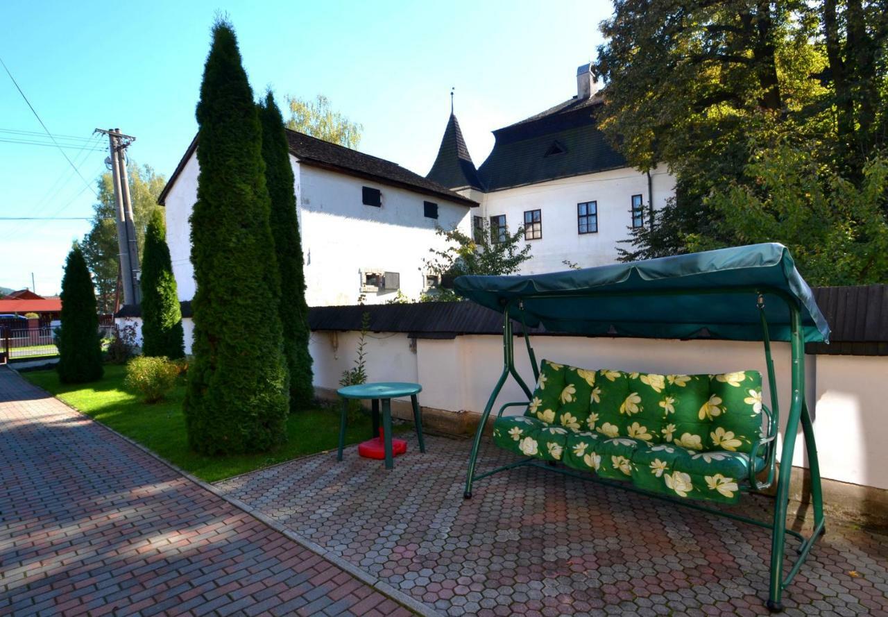 Apartman Pri Zamocku Bešeňová 外观 照片