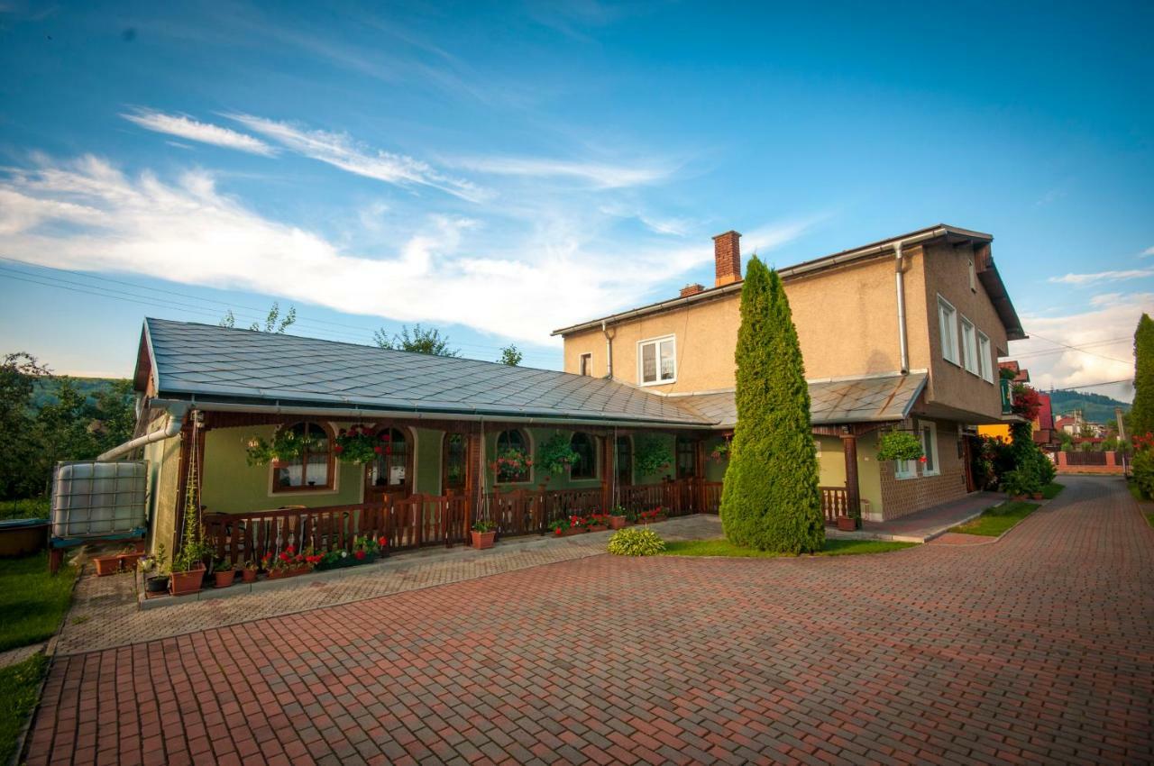 Apartman Pri Zamocku Bešeňová 外观 照片