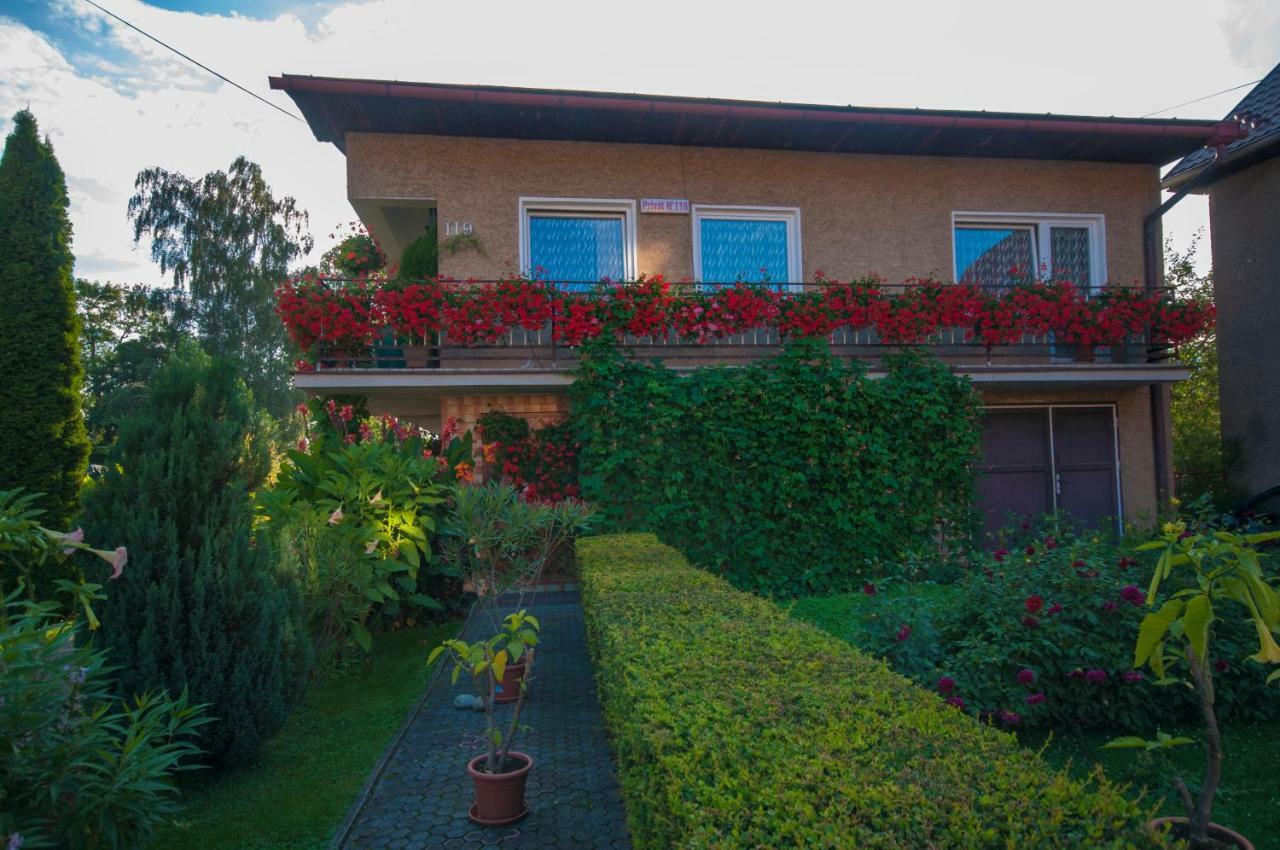 Apartman Pri Zamocku Bešeňová 外观 照片